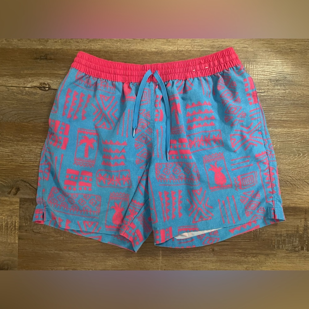 Chubbies Swim Trunks Shorts Men’s Large 5.5" Lined Beach Swim Pool Colorful - Picture 2 of 8